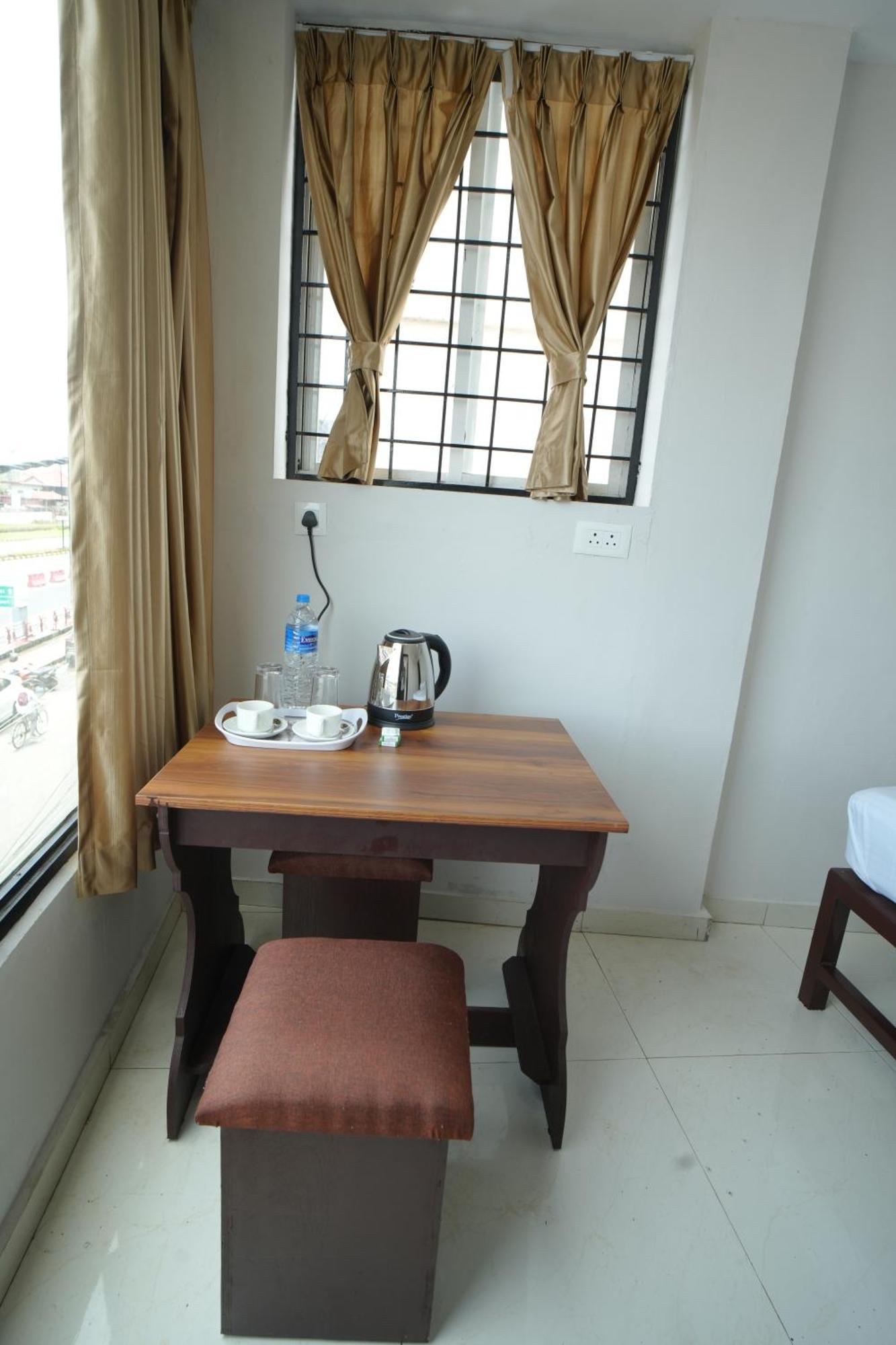 Port View Residency Pvr Ξενοδοχείο Nedumbassery Εξωτερικό φωτογραφία