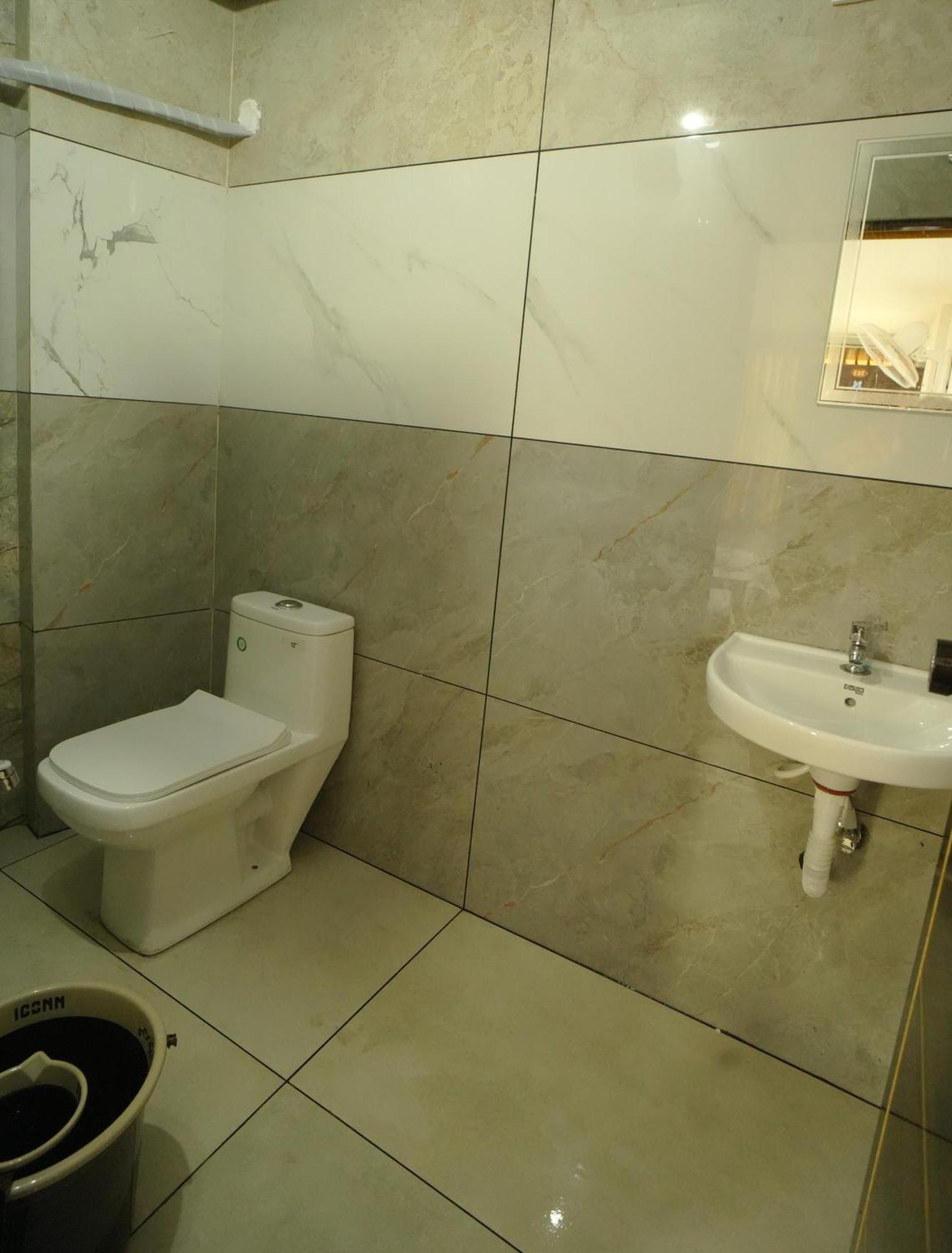 Port View Residency Pvr Ξενοδοχείο Nedumbassery Εξωτερικό φωτογραφία