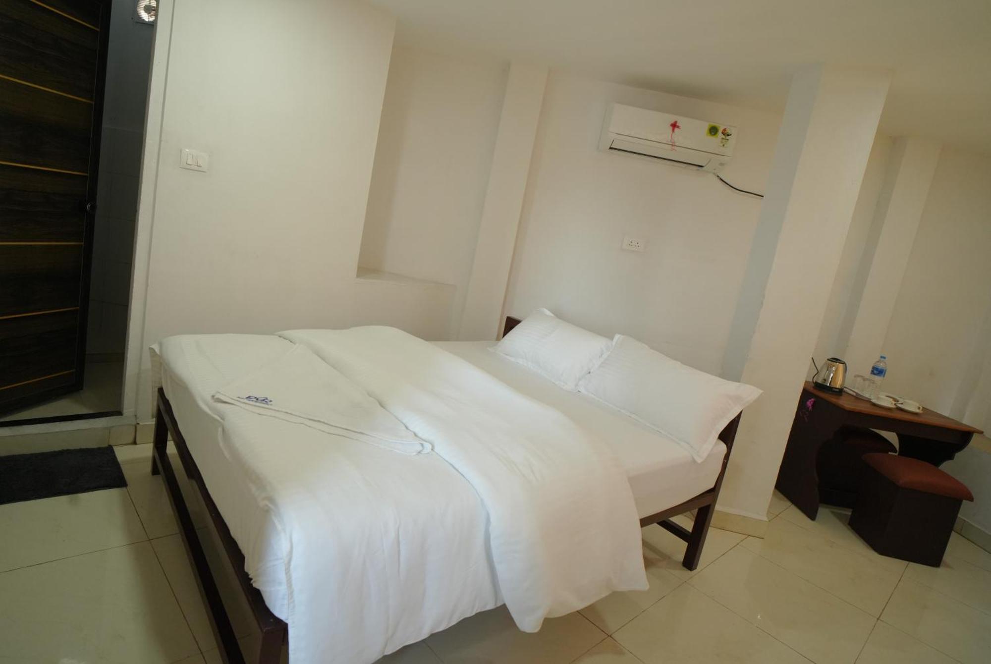 Port View Residency Pvr Ξενοδοχείο Nedumbassery Εξωτερικό φωτογραφία