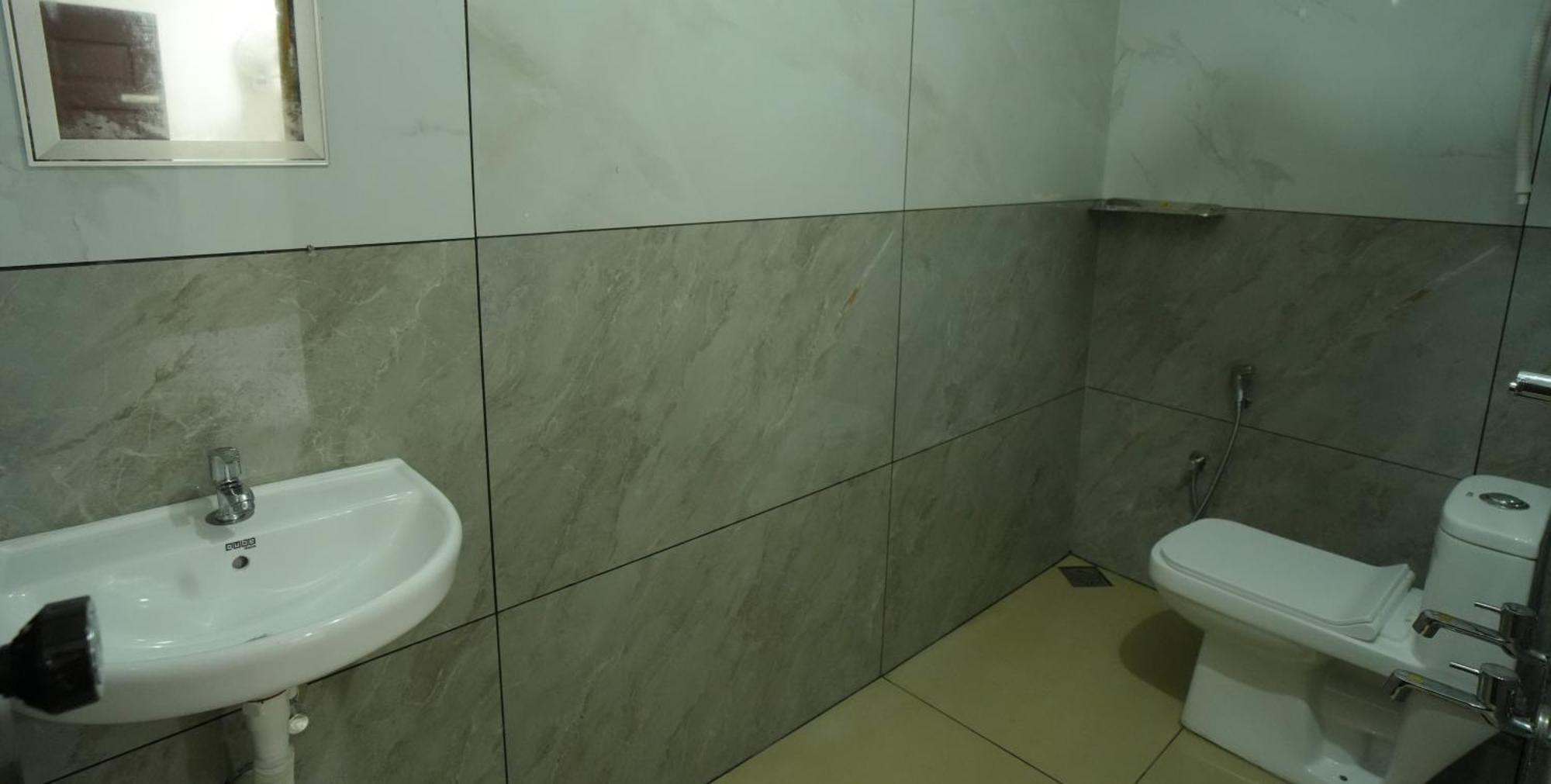 Port View Residency Pvr Ξενοδοχείο Nedumbassery Εξωτερικό φωτογραφία