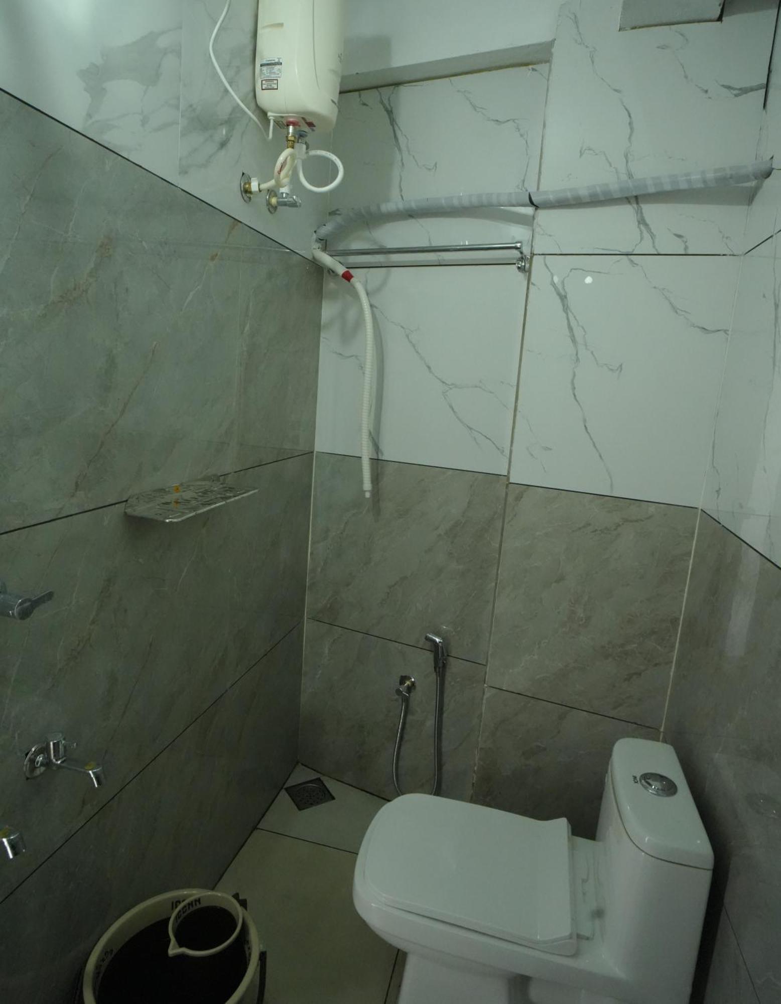Port View Residency Pvr Ξενοδοχείο Nedumbassery Εξωτερικό φωτογραφία